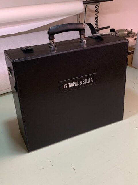 Emilio Scolari made in italy valigia campionario profumeria profumi cosmetica su misura artigianato lombardo brianza