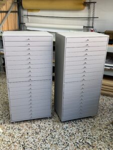 In foto: Cassettiere